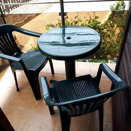виламимоза;созополбуджака Guest house